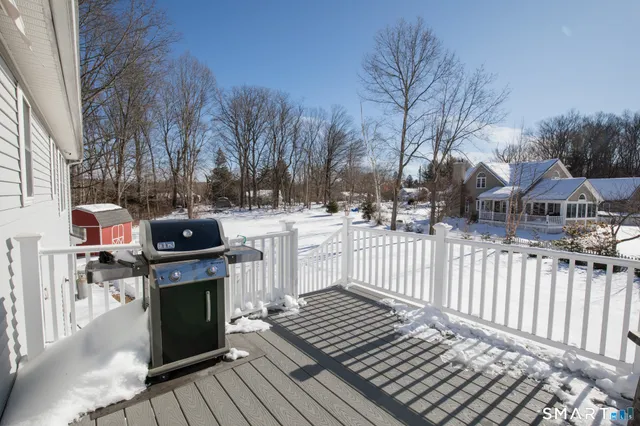 $479,000 | 146 Fitch Street, North Haven, CT 06473