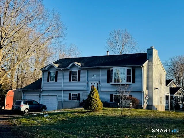 $479,000 | 146 Fitch Street, North Haven, CT 06473