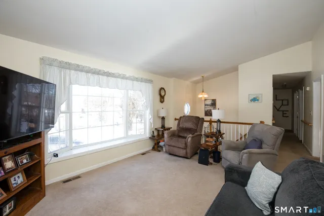 $479,000 | 146 Fitch Street, North Haven, CT 06473