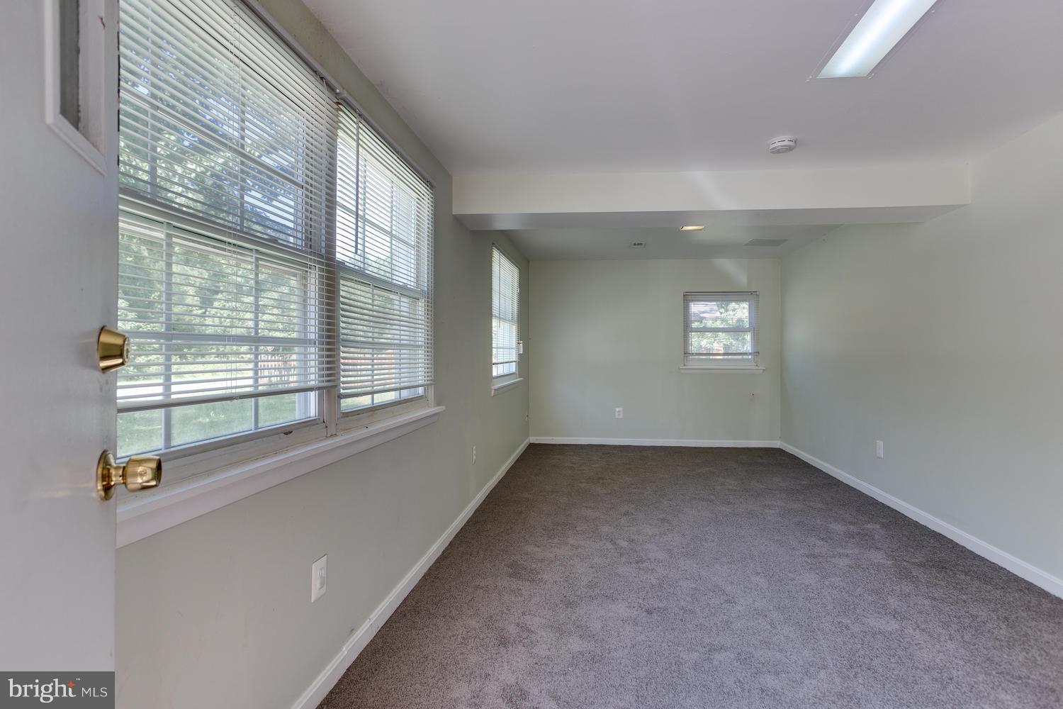 5971 Deale Beach Road Deale, MD 20751 - Photo 13 of 28 Living Room in Lower Level