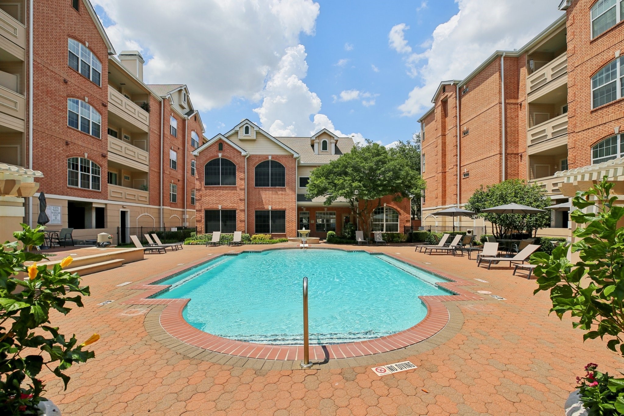 2100 Welch Street, Unit C113 Houston, TX 77019 - Photo 19 of 21