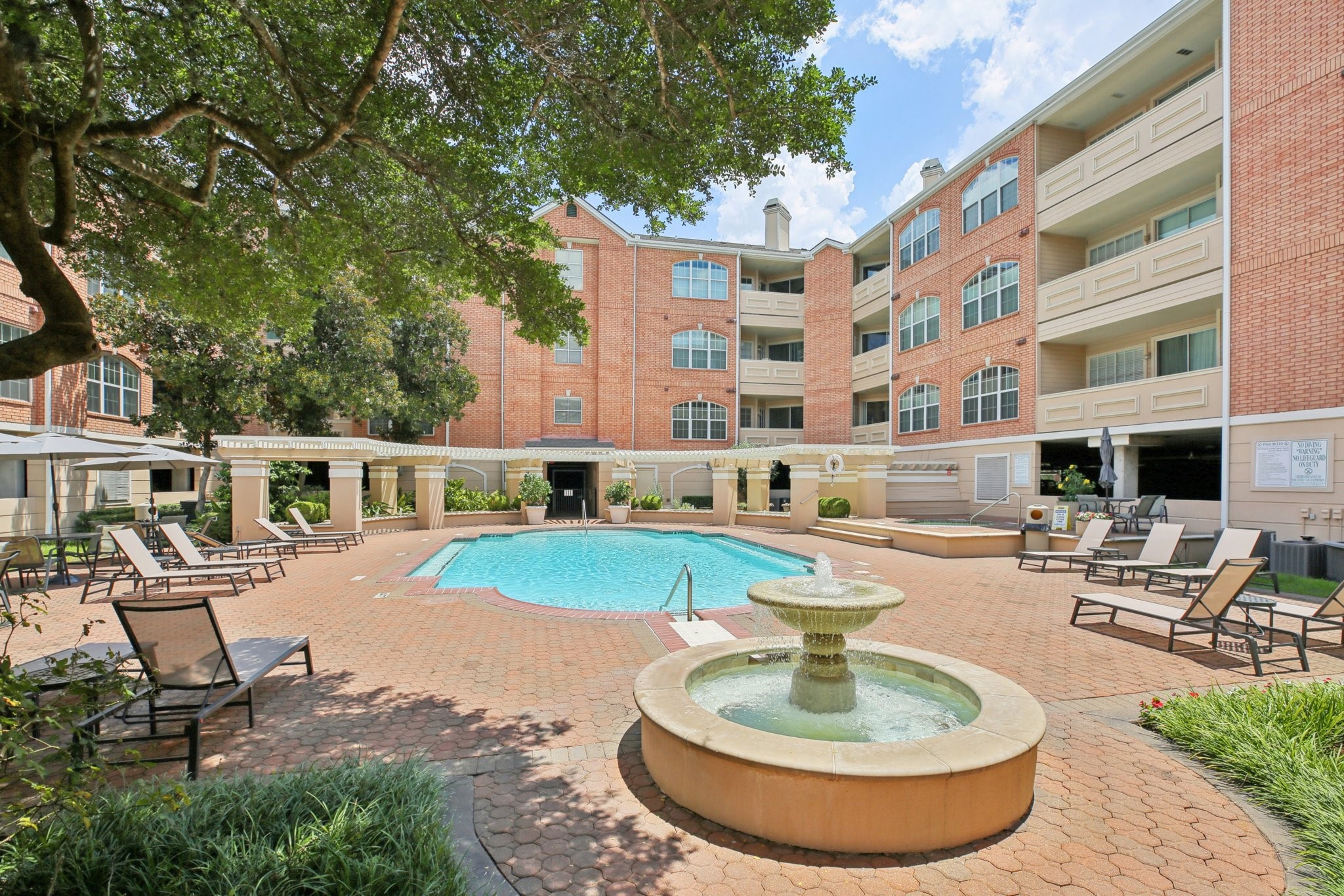 2100 Welch Street, Unit C113 Houston, TX 77019 - Photo 20 of 21