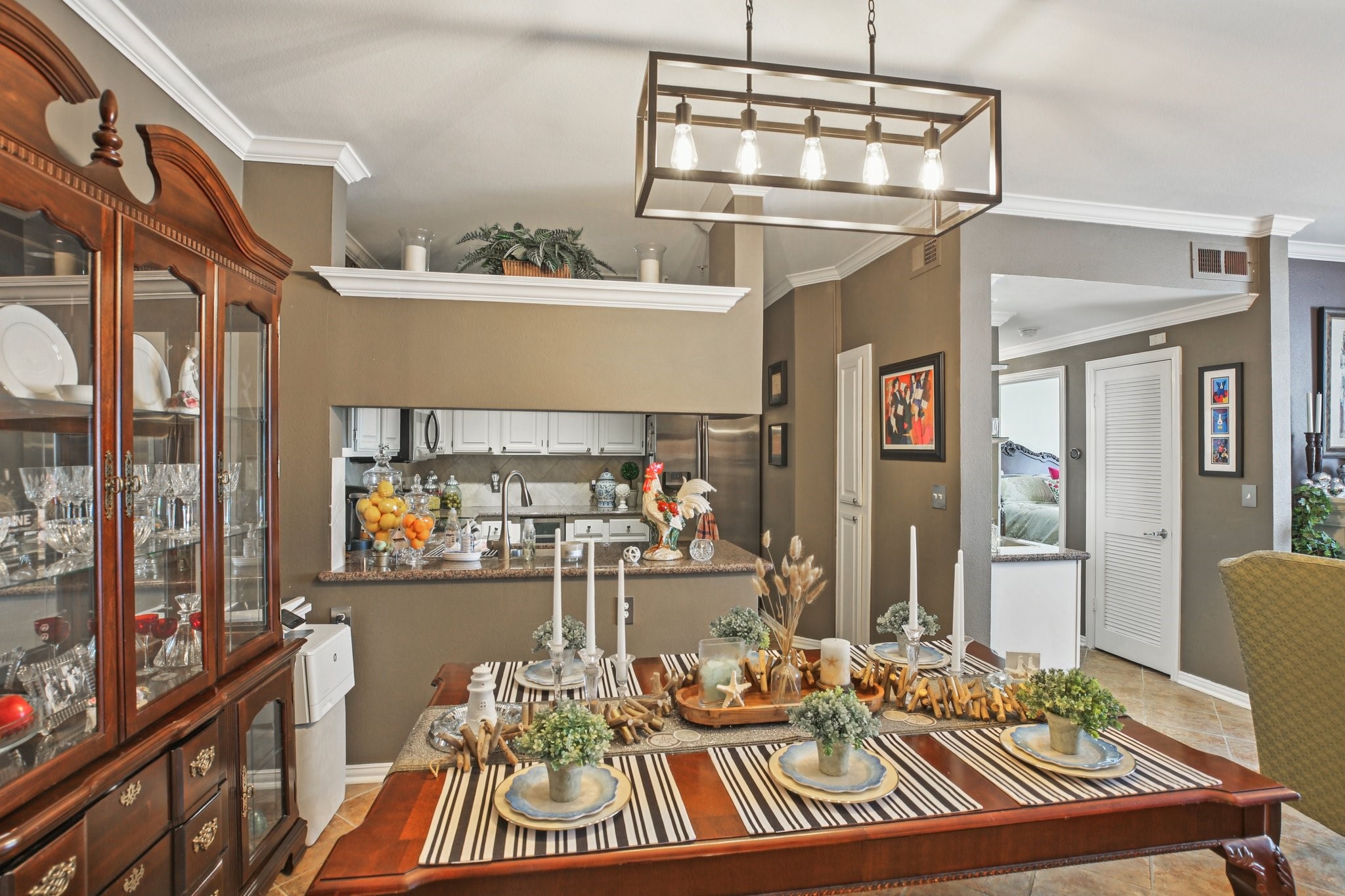 2100 Welch Street, Unit C113 Houston, TX 77019 - Photo 3 of 21