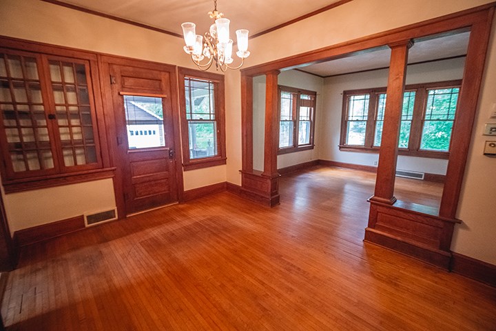2829 Rice Avenue Rockford, IL 61101 - Photo 6 of 21 a view of a room with wooden floor and windows