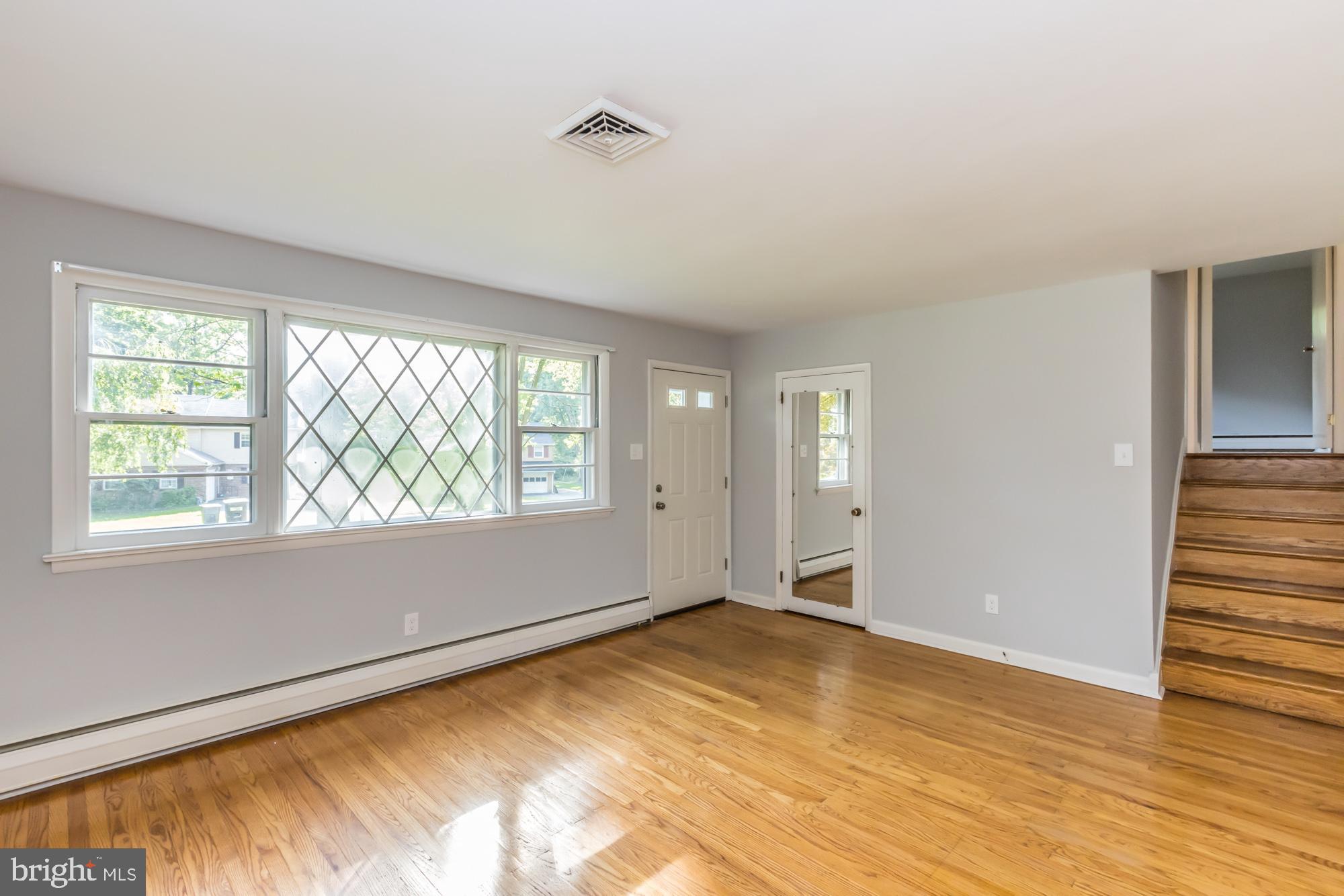 918 Georgetown Road Swarthmore, PA 19081 - Photo 5 of 30 Gallery Image 5