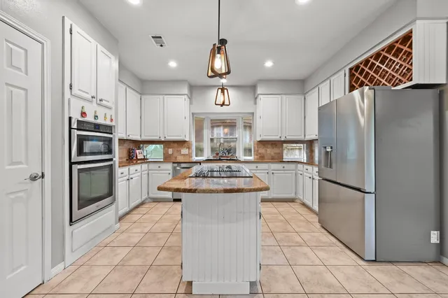 $539,000 | 1212 Cardinal Lane, Round Rock, TX 78681