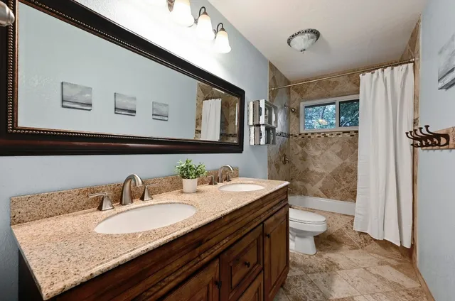 $539,000 | 1212 Cardinal Lane, Round Rock, TX 78681