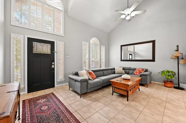 $539,000 | 1212 Cardinal Lane, Round Rock, TX 78681