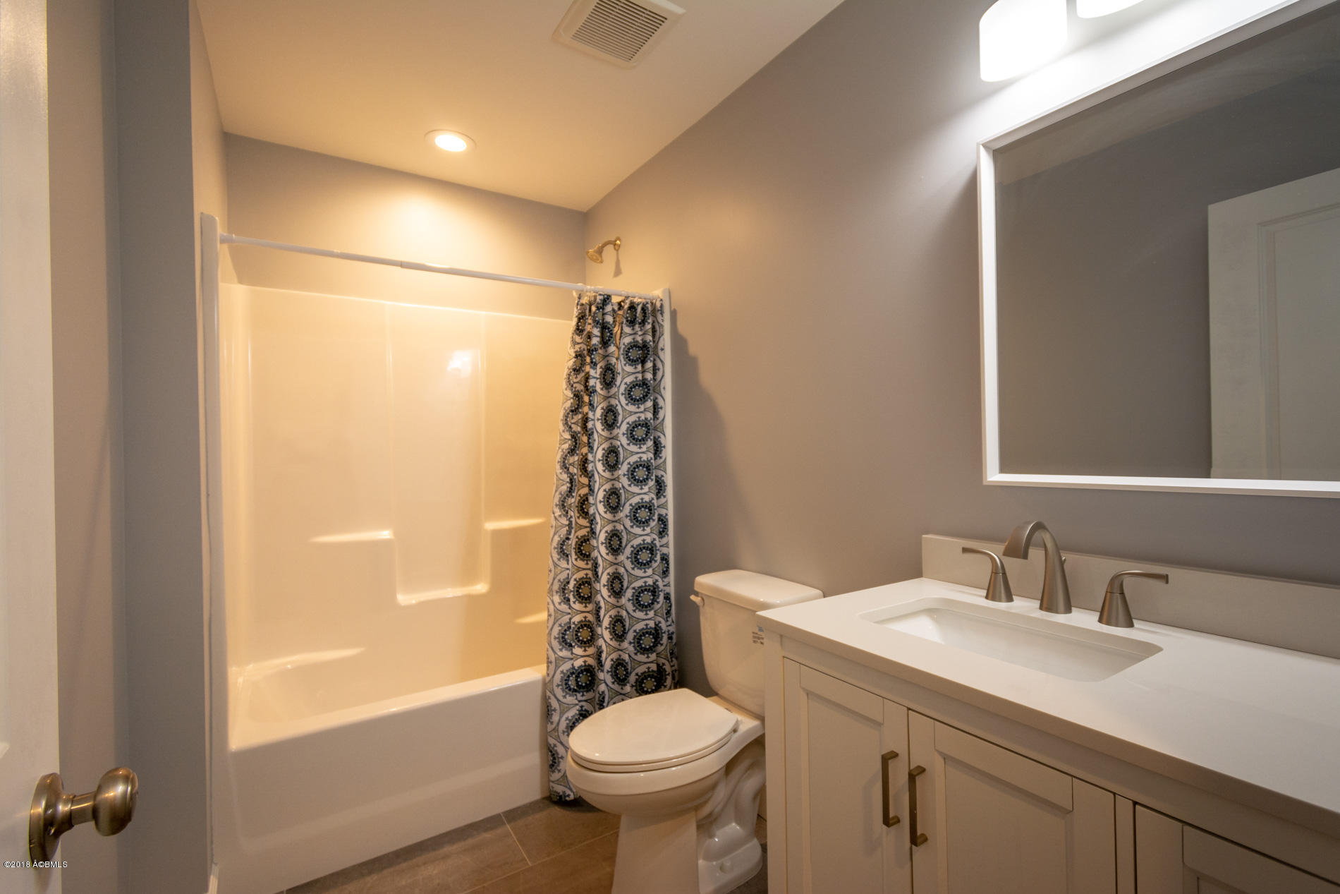 23 Wiggins Road Beaufort, SC 29907 - Photo 13 of 20 2 bathroom and vanity