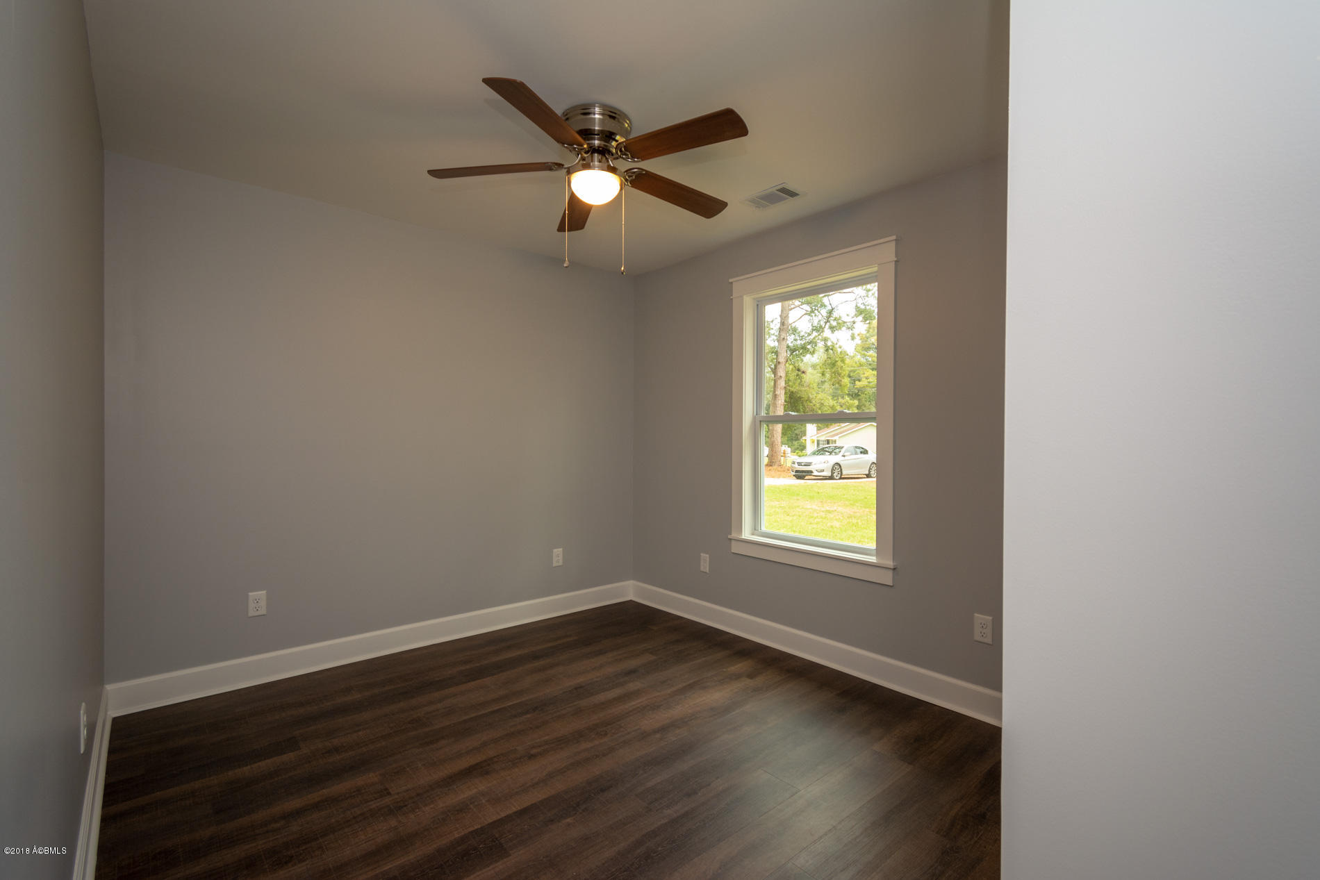 23 Wiggins Road Beaufort, SC 29907 - Photo 14 of 20 Bedroom 2