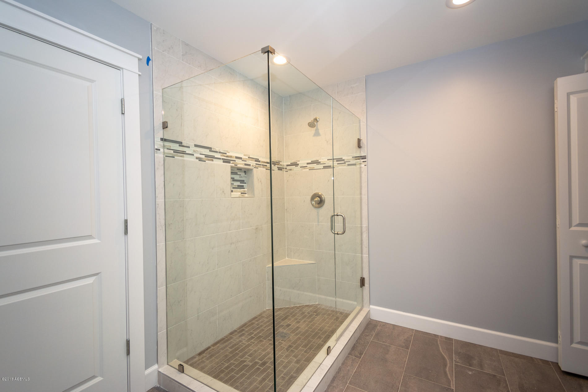 23 Wiggins Road Beaufort, SC 29907 - Photo 7 of 20 Master walk in shower
