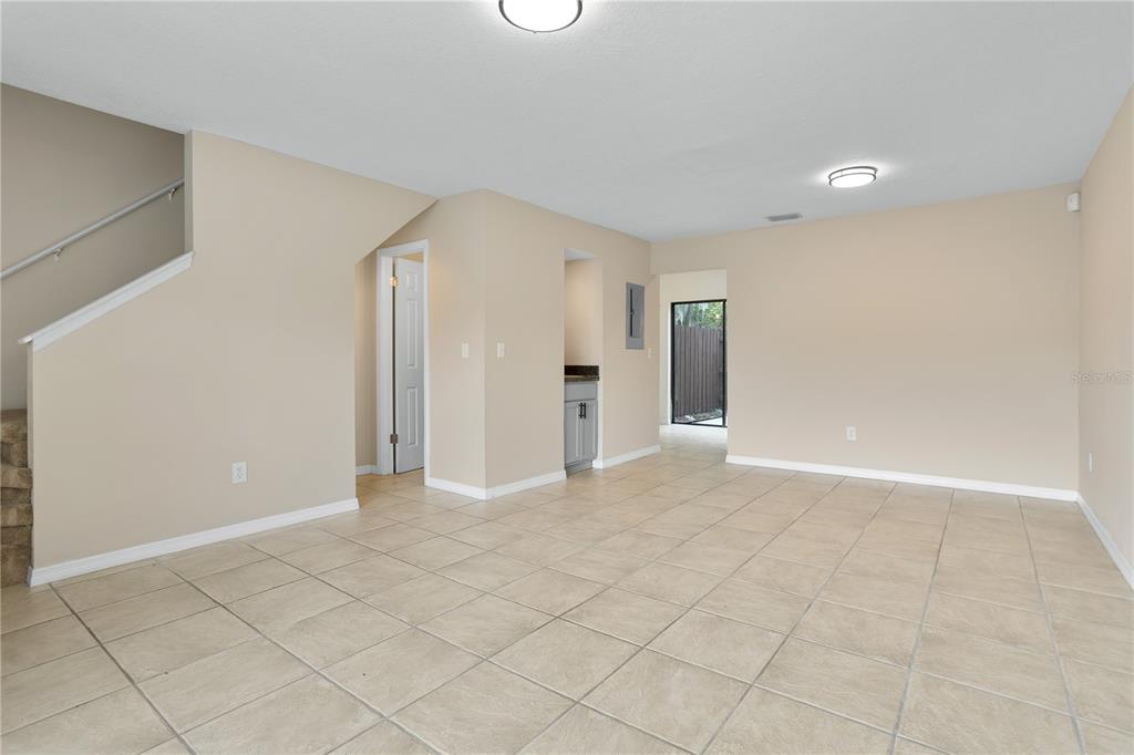 7337 Cedar Creek Court, Unit 75 Winter Park, FL 32792 - Photo 7 of 26 a view of an empty room