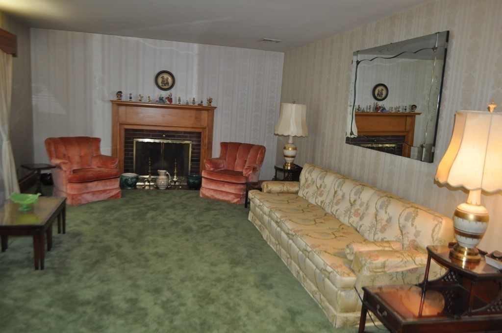 8 Greenwood Road Canton, MA 02021 - Photo 9 of 21 Gallery Image 9
