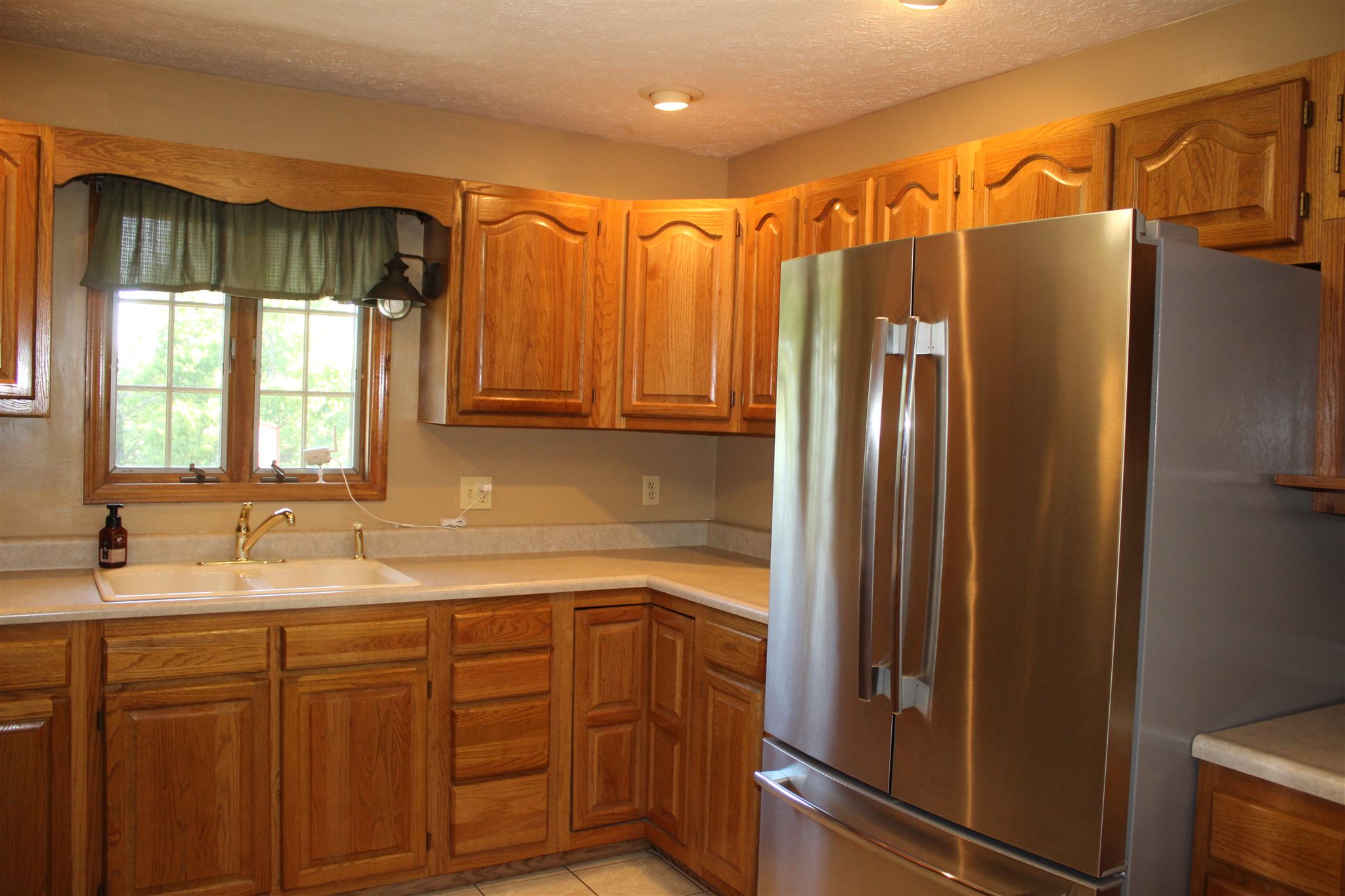 2083 Mt Pleasant Road Bedford, IN 47421 - Photo 3 of 24 Gallery Image 3