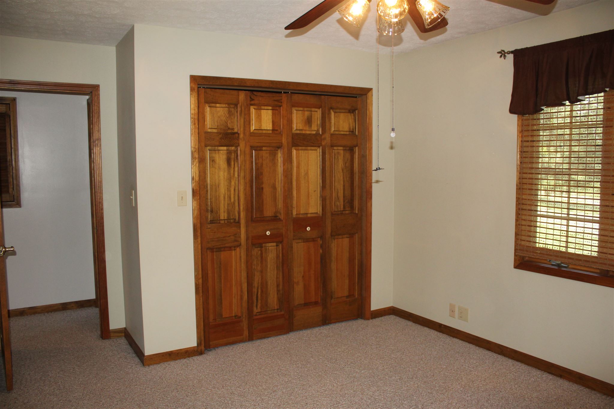 2083 Mt Pleasant Road Bedford, IN 47421 - Photo 8 of 24 Gallery Image 8