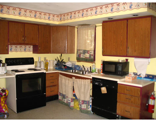 16 Maranook Road Worcester, MA 01606 - Photo 6 of 6 Gallery Image 6