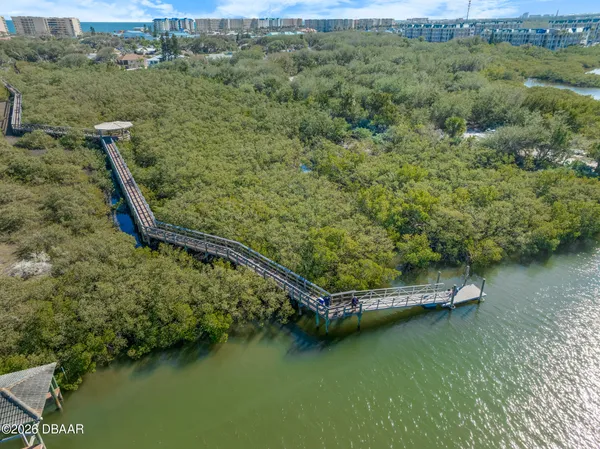 $2,400,000 | 4863 South Atlantic Avenue, Ponce Inlet, FL 32127