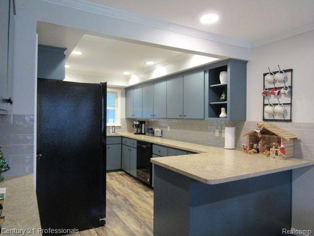 966 West Predmore Road Oakland, MI 48363 - Photo 5 of 23 Gallery Image 5