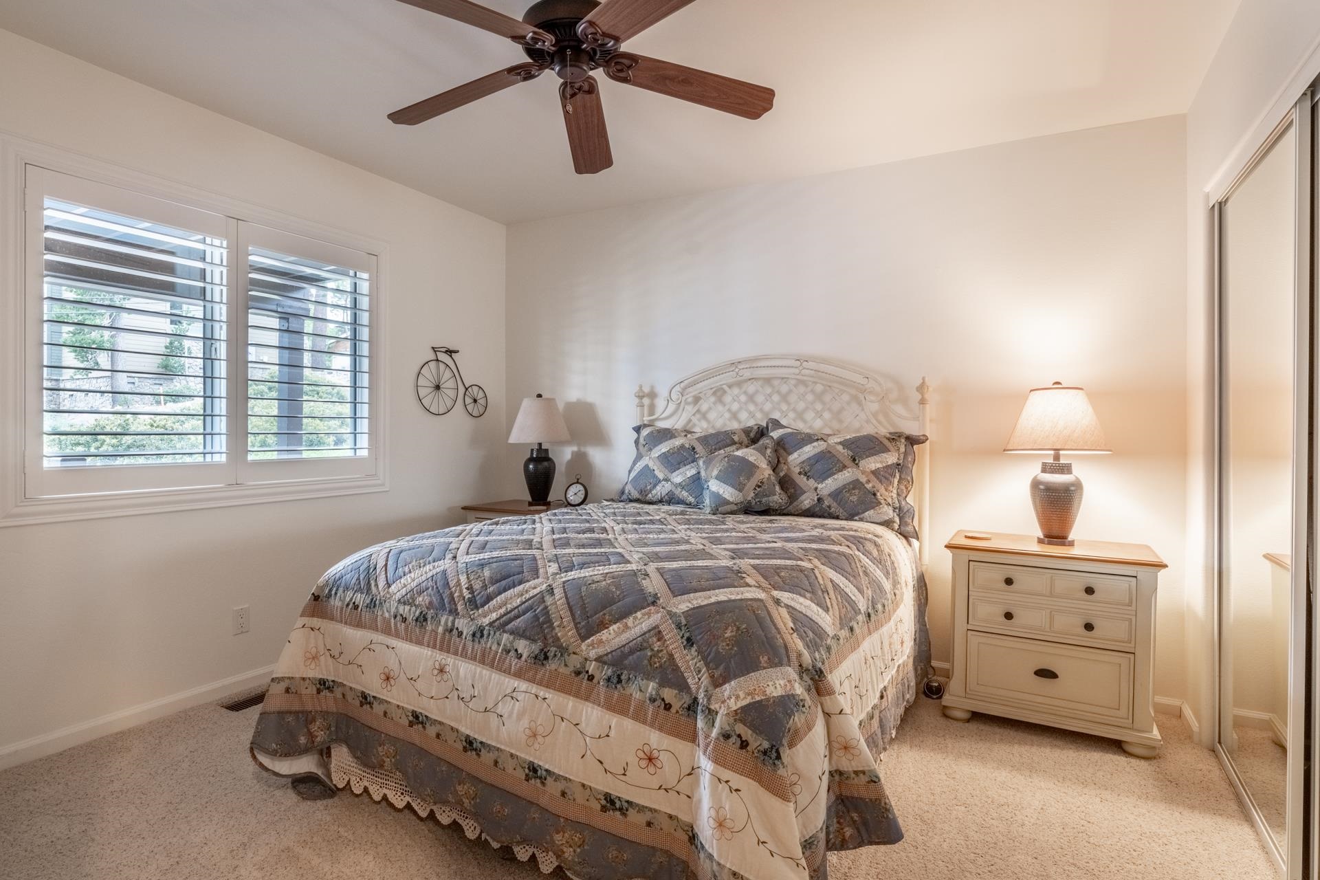 236 Davison Road Mammoth Lakes, CA 93546 - Photo 23 of 49 a bedroom with a bed and a window