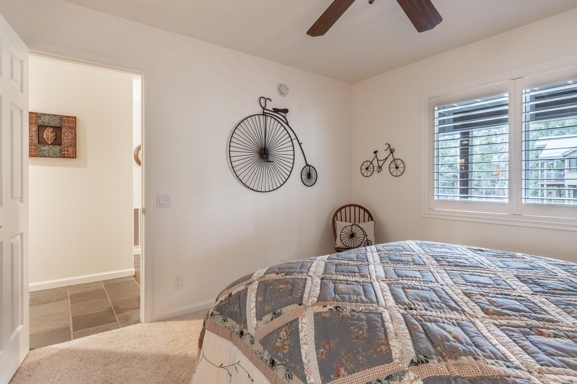 236 Davison Road Mammoth Lakes, CA 93546 - Photo 24 of 49 a bedroom with a bed and a window