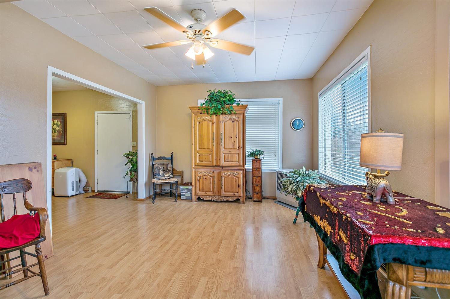 4776 Leonard Road Grants Pass, OR 97527 - Photo 5 of 21 Additional Photo