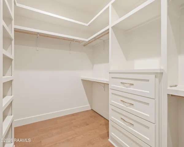 $749,000 | 211 Sabal Grv Lane, Youngsville, LA 70592