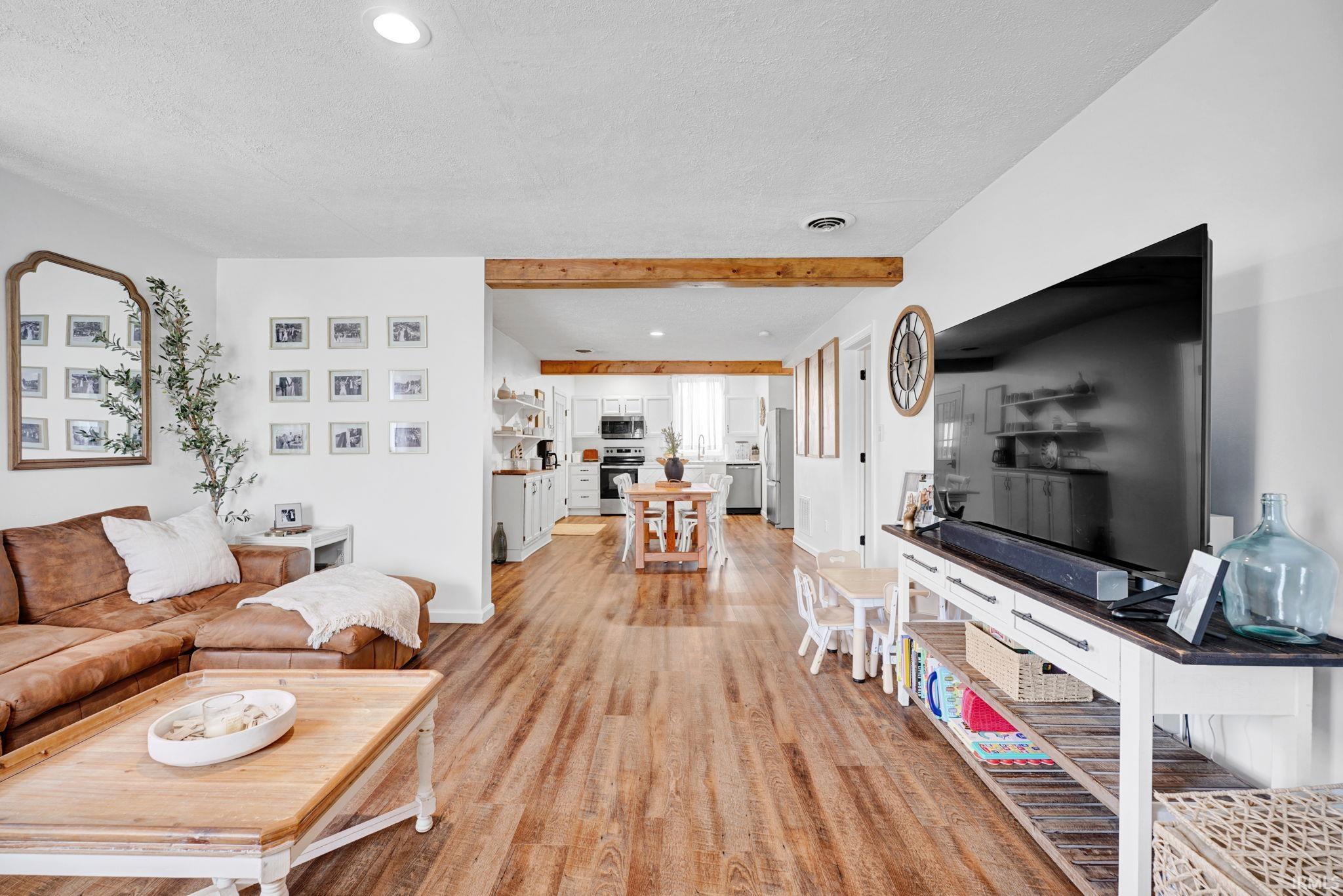 423 J Street Bedford, IN 47421 - Photo 6 of 21