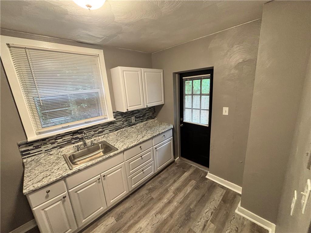 327 Mathews Avenue Pittsburgh, PA 15210 - Photo 7 of 17
