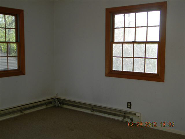 1003 North Shellbark Road Muncie, IN 47304 - Photo 7 of 11