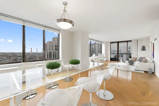 $2,398,000 | 422 East 72nd Street, Unit 32C | Lenox Hill