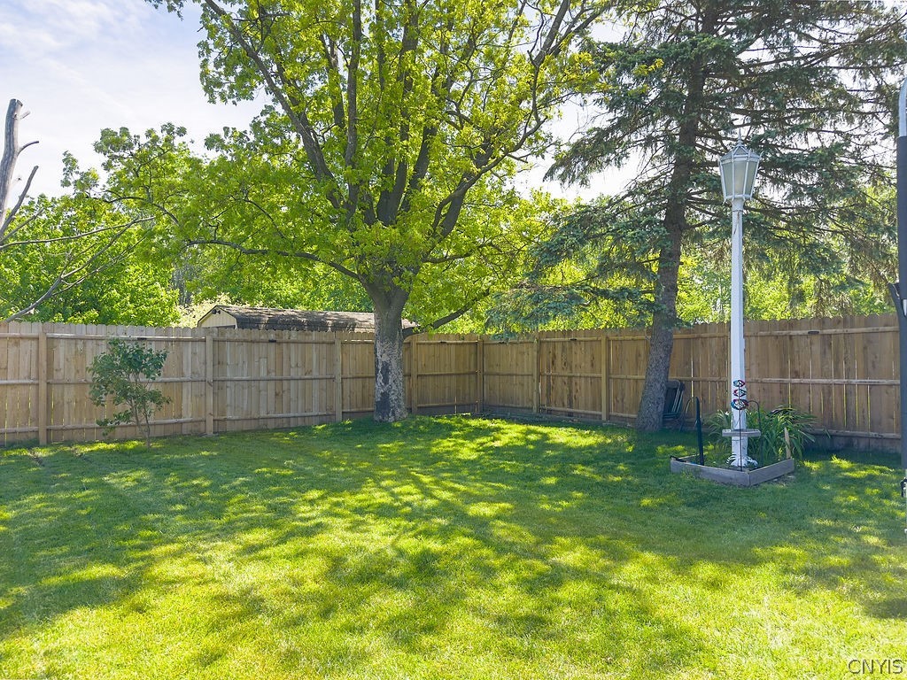 106 Sharon Road Geddes, NY 13209 - Photo 41 of 45