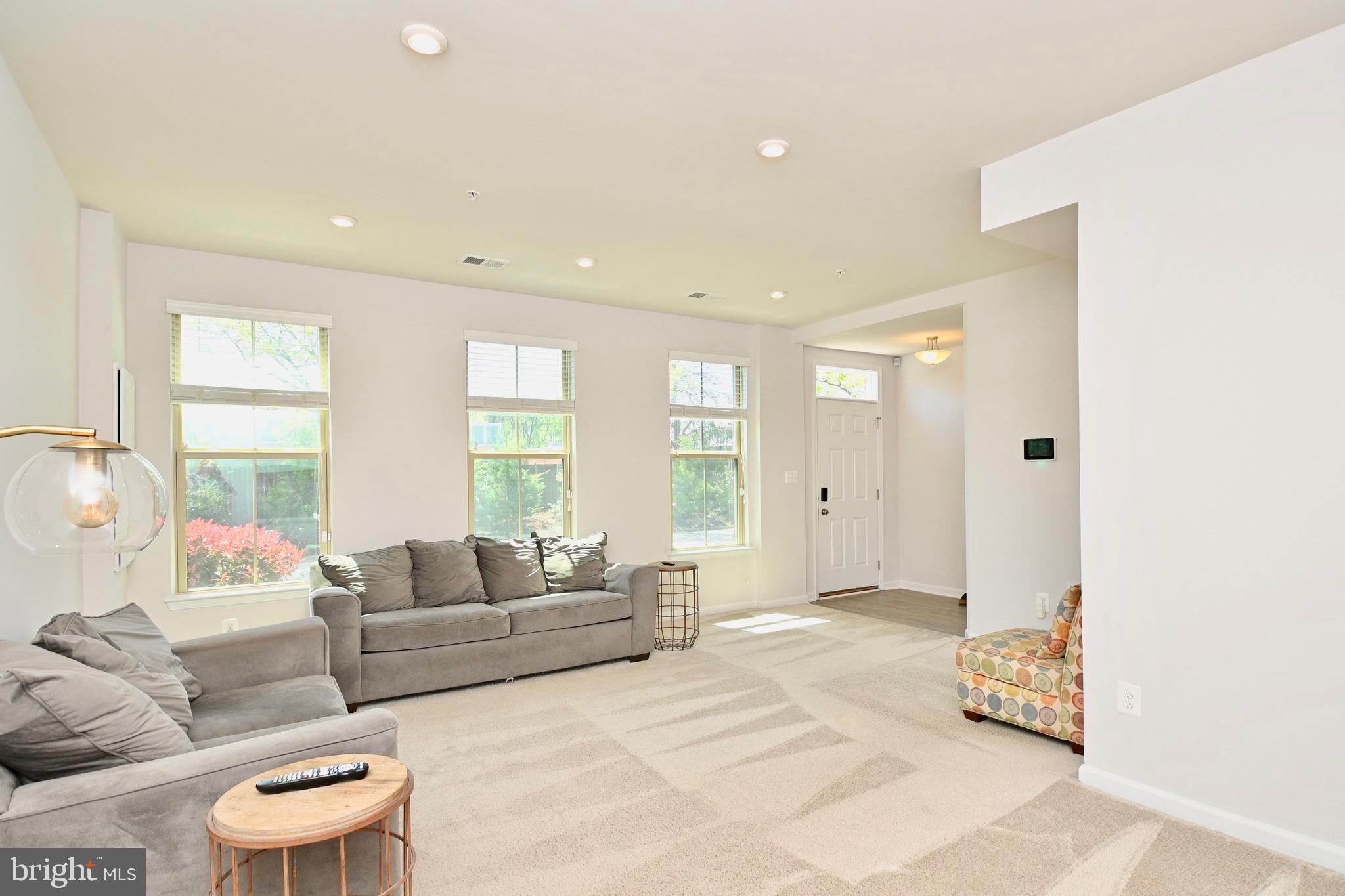 10126 Aerospace Road Lanham, MD 20706 - Photo 7 of 36 Gallery Image 7