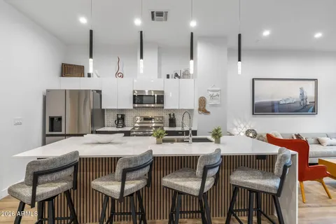 $875,000 | 4220 North 32nd Street, Unit 32, Phoenix, AZ 85016