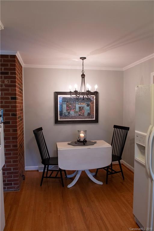 4127 Sulkirk Road Charlotte, NC 28210 - Photo 6 of 19 Gallery Image 6
