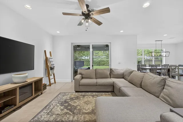 $619,000 | 945 Wandering Willow Way, Loxahatchee, FL 33470