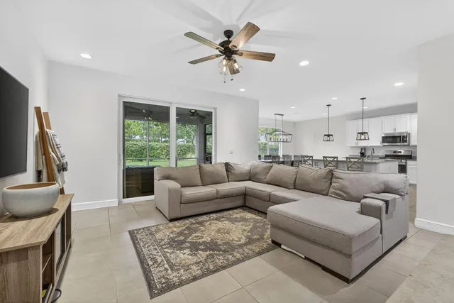 $619,000 | 945 Wandering Willow Way, Loxahatchee, FL 33470