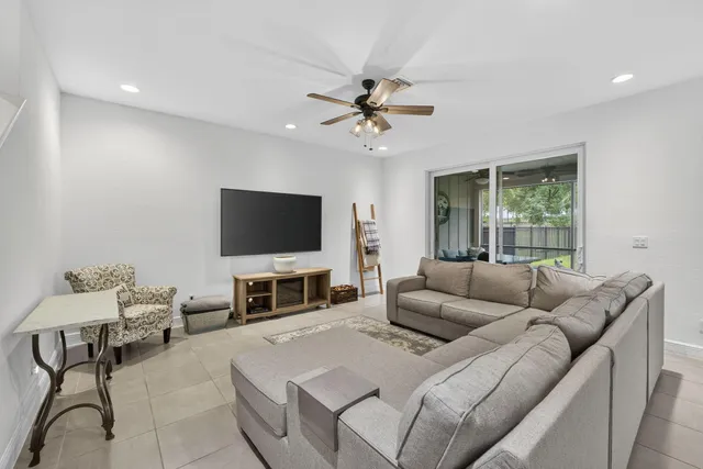 $619,000 | 945 Wandering Willow Way, Loxahatchee, FL 33470