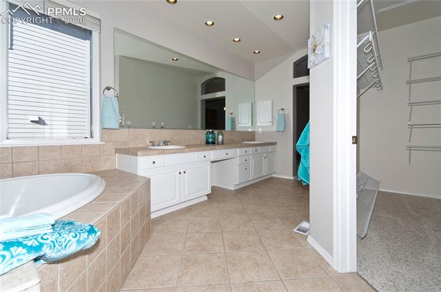 8015 Orchard Path Road Colorado Springs, CO 80919 - Photo 19 of 29 Gallery Image 19