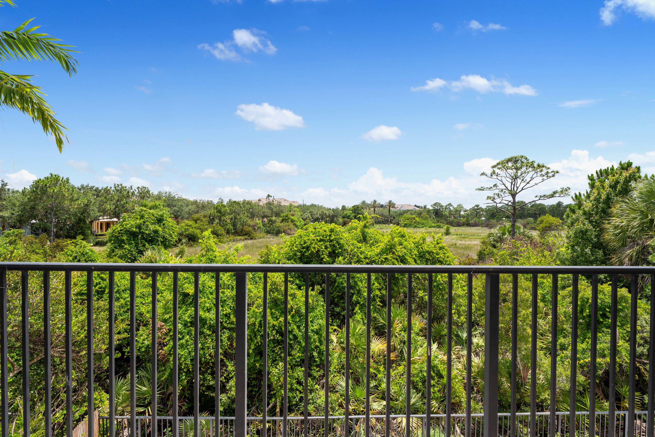 112 Tulip Tree Court Jupiter, FL 33458 - Photo 25 of 58 54_smg03412