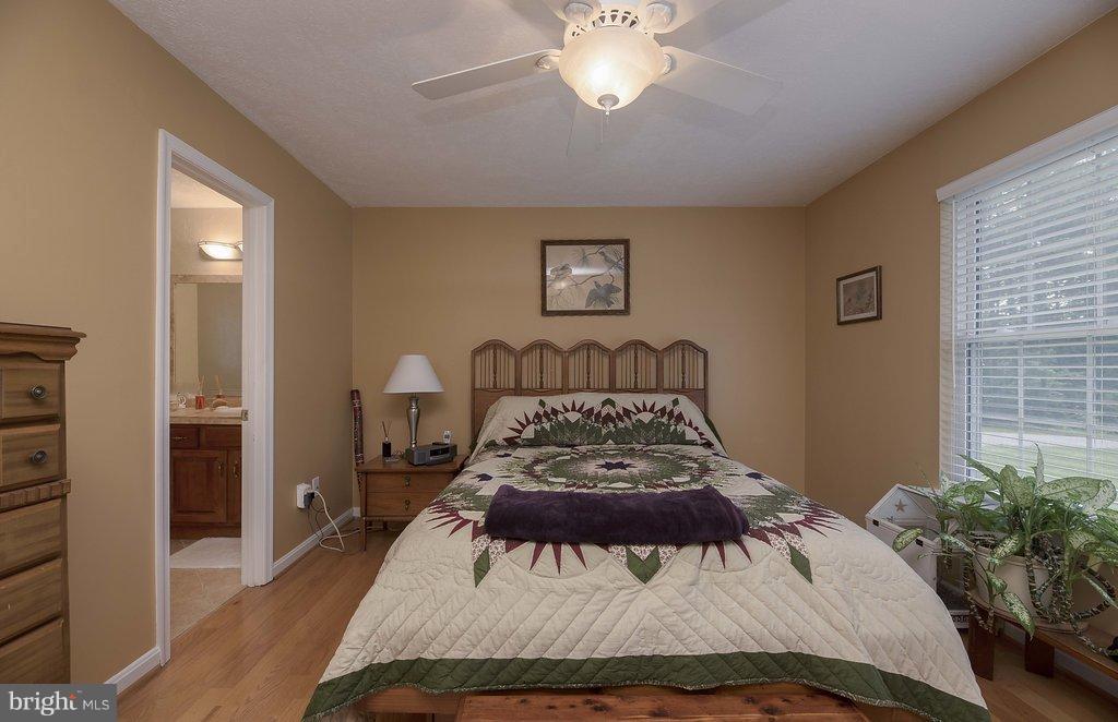 5807 Stanfield Road Spotsylvania, VA 22551 - Photo 13 of 28 Bedroom (Master)