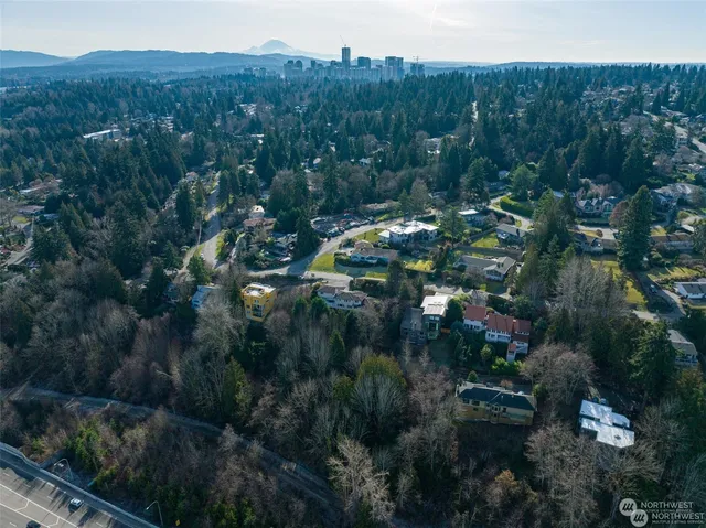 $950,000 | 9858 Northeast 34th Street, Bellevue, WA 98004