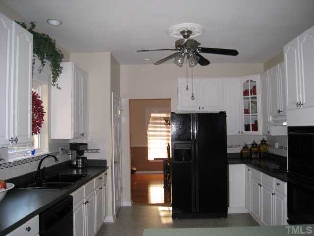 3807 Cambridge Road Durham, NC 27705 - Photo 3 of 20 Gallery Image 3