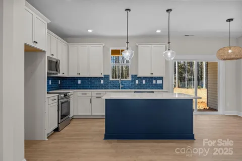 $519,900 | 2319 Lee Lawing Road, Lincolnton, NC 28092