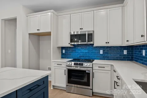 $519,900 | 2319 Lee Lawing Road, Lincolnton, NC 28092