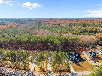 $519,900 | 2319 Lee Lawing Road, Lincolnton, NC 28092