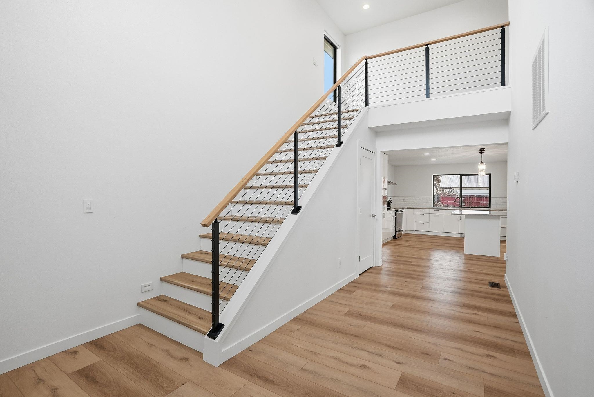 4216 North Silas Road Spokane Valley, WA 99216 - Photo 3 of 47