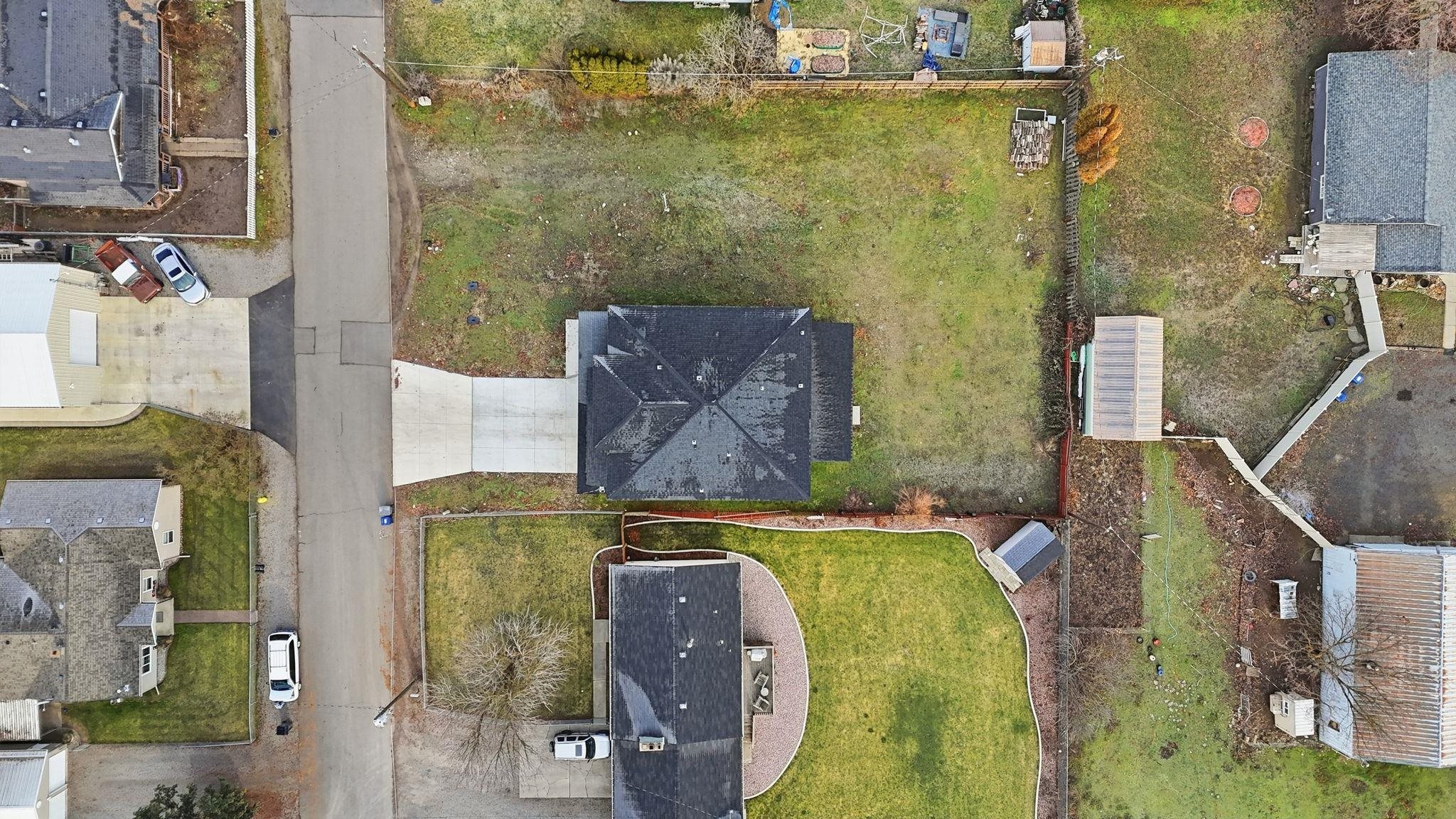 4216 North Silas Road Spokane Valley, WA 99216 - Photo 38 of 47