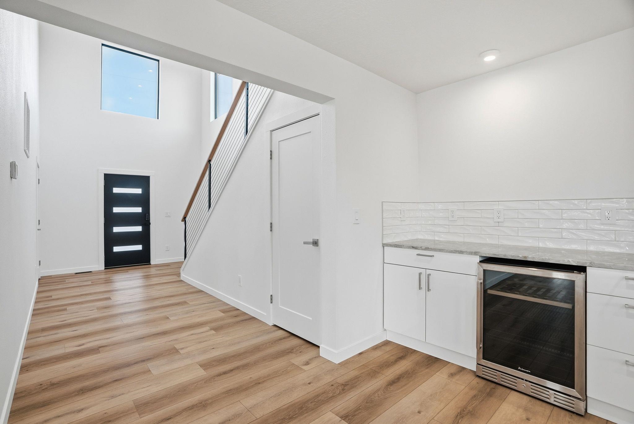 4216 North Silas Road Spokane Valley, WA 99216 - Photo 4 of 47