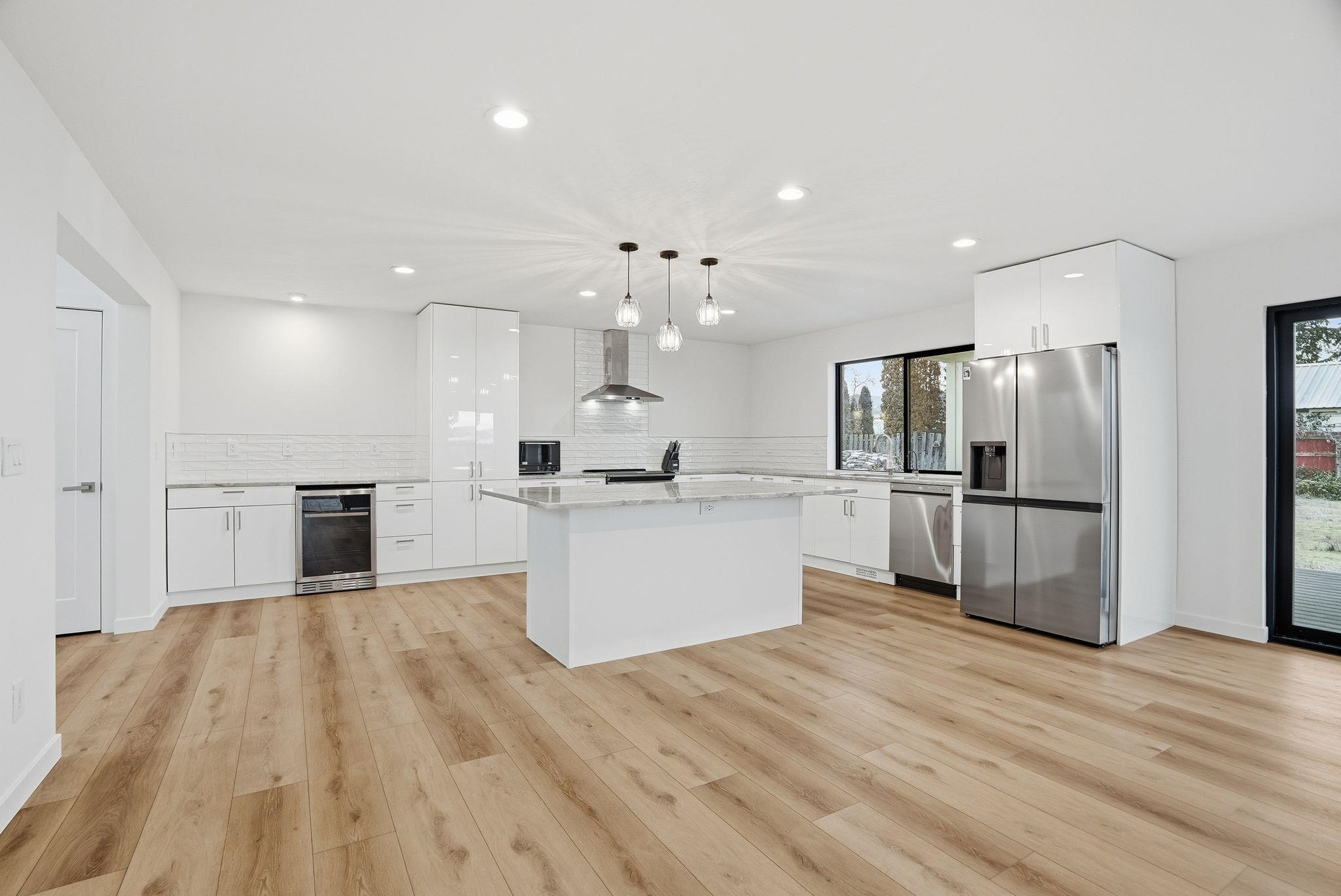 4216 North Silas Road Spokane Valley, WA 99216 - Photo 10 of 47