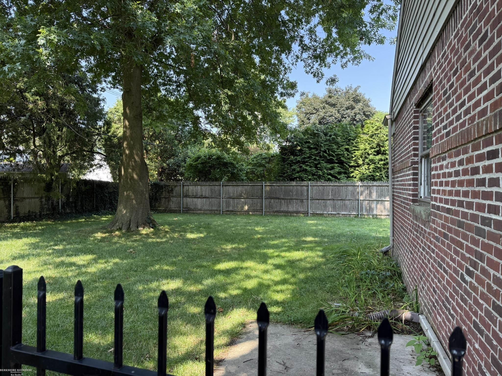 271 Moross Road Grosse Pointe, MI 48236 - Photo 7 of 10
